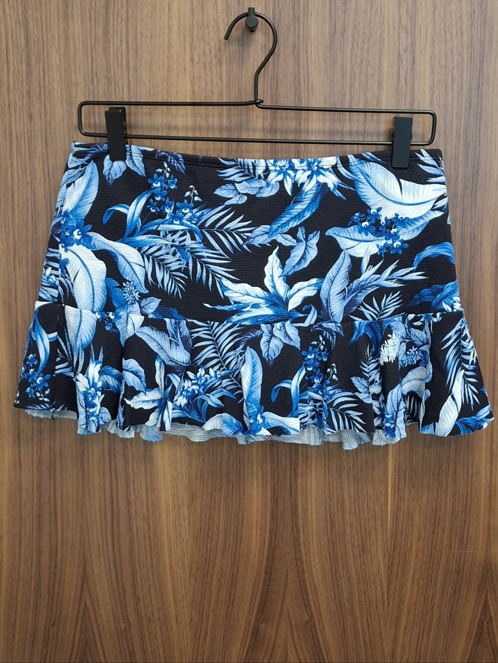 TOMMY BAHAMA Swim Skirt SZ M